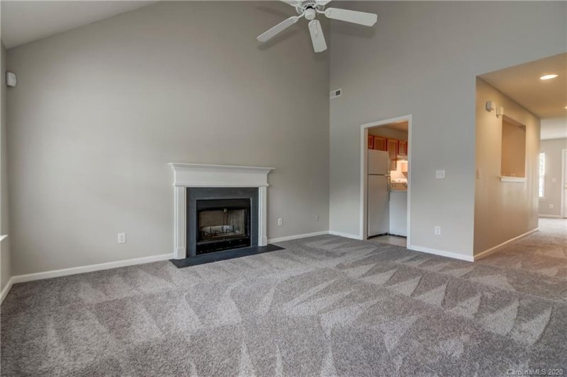 Property image 5 of 3518 Lukes Drive in Linda Vista, Charlotte, NC 28216