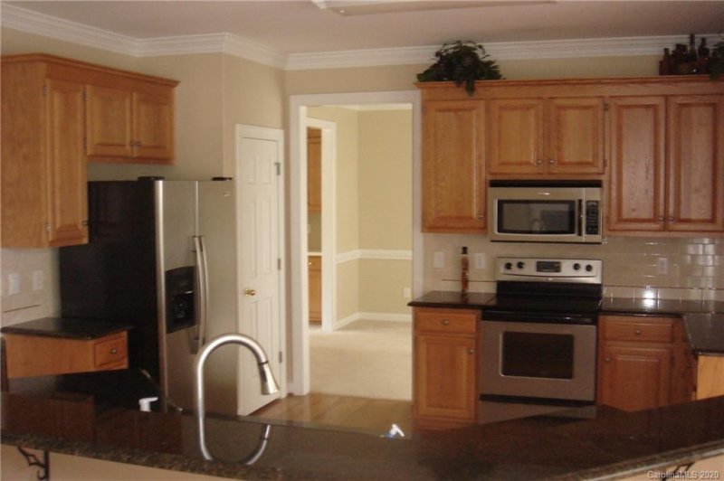 Property image 3 at 6938 Curlee Court, Charlotte, NC 28277