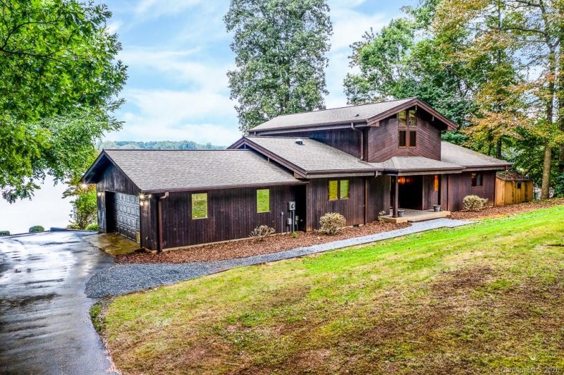 Property image 3 at 336 Beaten Path Road, Mooresville, NC 28117