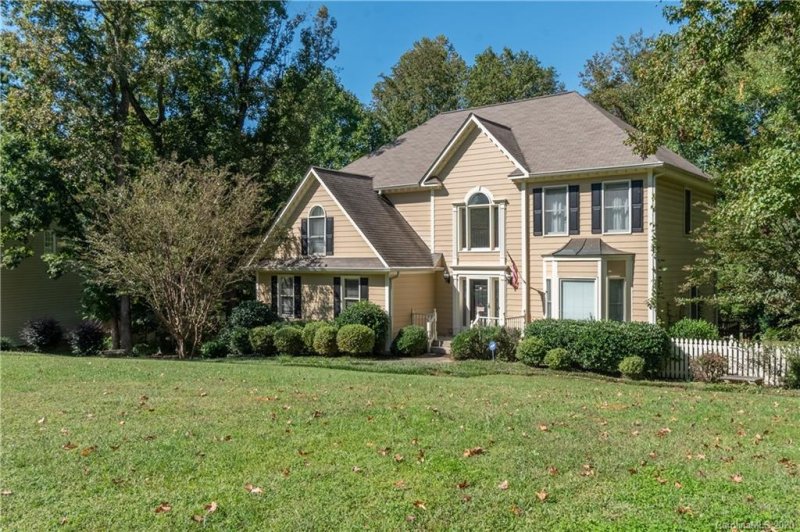 Property image 2 at 5925 Maylandia Road, Charlotte, NC 28269