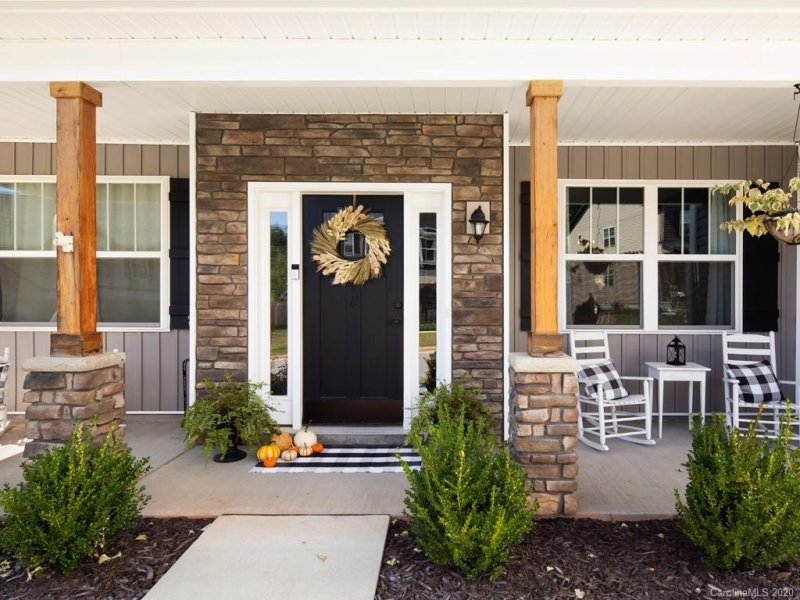 Property image 3 at 16 Henbit Way, Arden, NC 28704