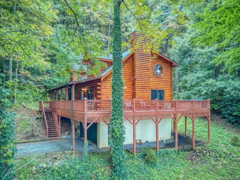 Property image 2 at 128 Staymon Road, Waynesville, NC 28786