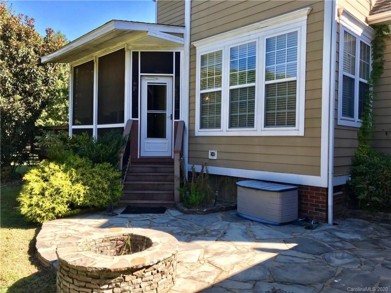 Property image 2 at 2113 Woodbend Trail, Tega Cay, SC 29708