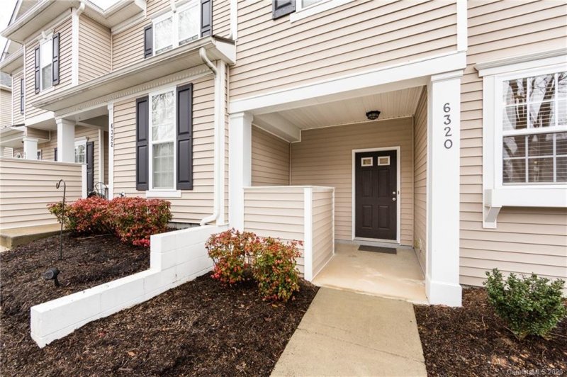 Property image 4 at 6320 Rhodins Lane, Fort Mill, SC 29707