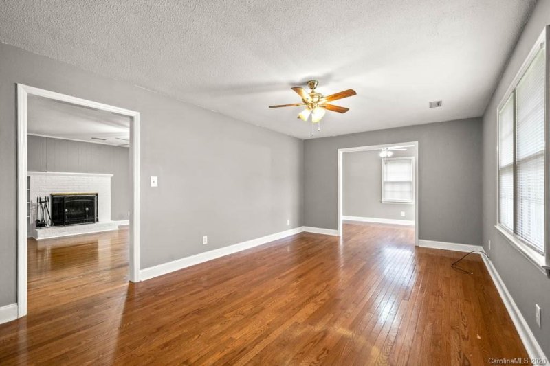 Property image 5 at 2513 Pinoak Drive, Hickory, NC 28602