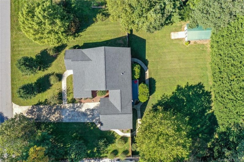 Property image 5 at 409 Timberline Drive, Morganton, NC 28655