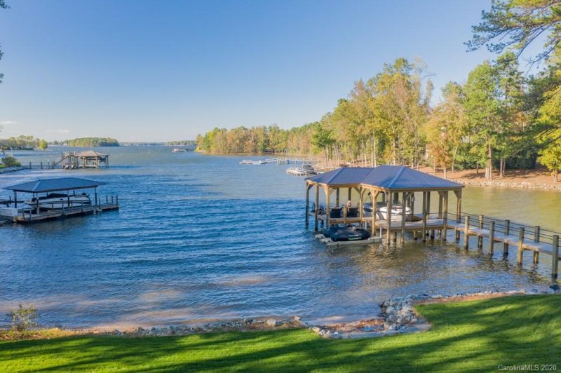 Property image 5 at 110 Stonemarker Road, Mooresville, NC 28117