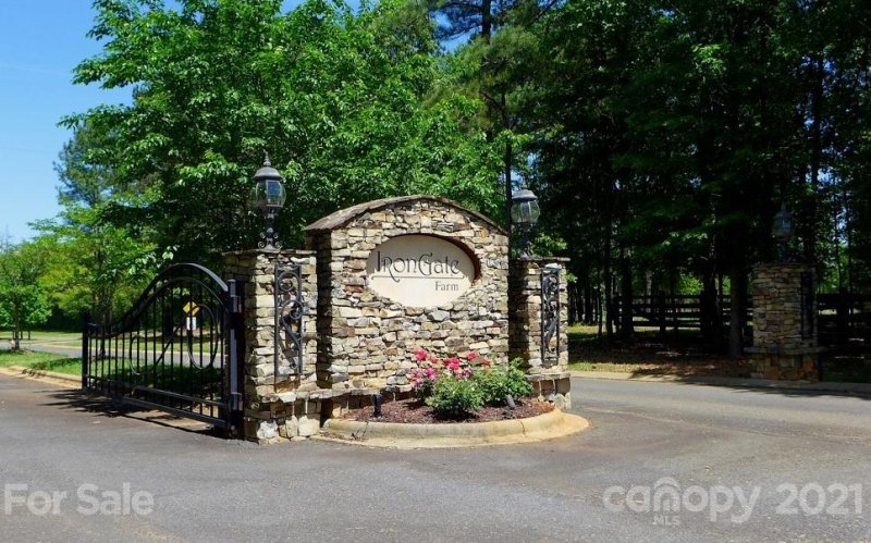 Property image 4 at 663 Bellegray Road, Clover, SC 29710