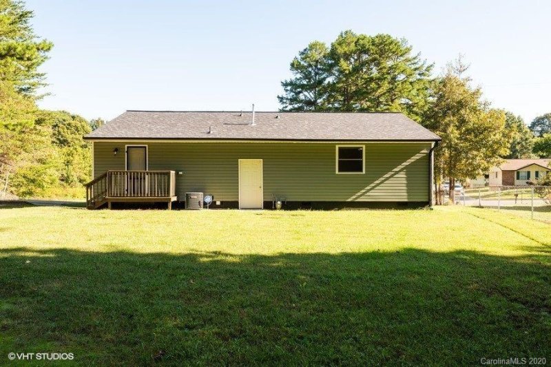 Property image 4 at 3115 Crawford Avenue, Gastonia, NC 28052