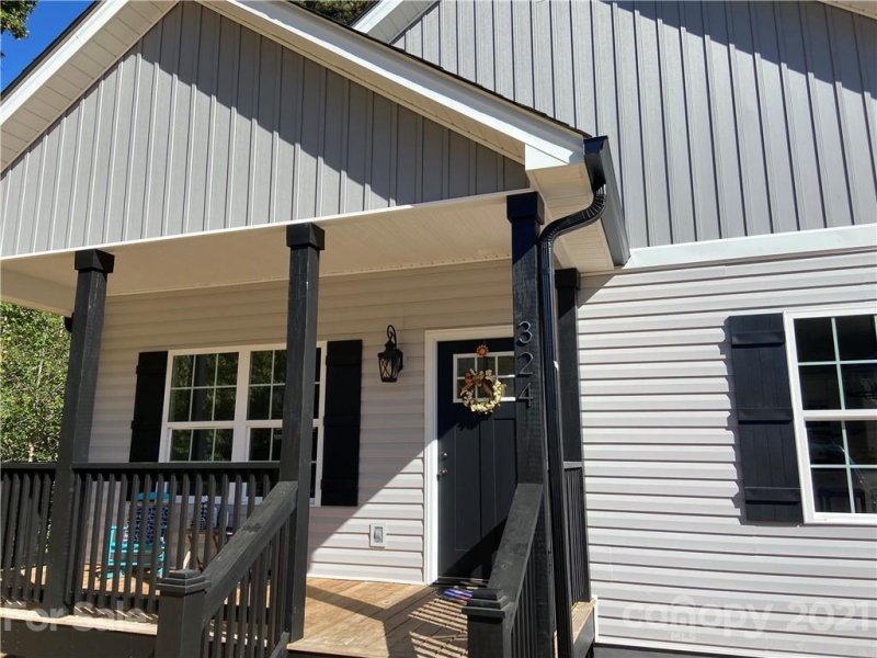 Property image 4 at 324 Eagle Creek Road, Clover, SC 29710