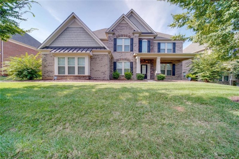 Property image 3 at 9933 Woodland Watch Court, Charlotte, NC 28277