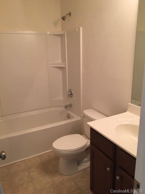 Property image 4 at 1133 Swearngan Ridge Court, Charlotte, NC 28216