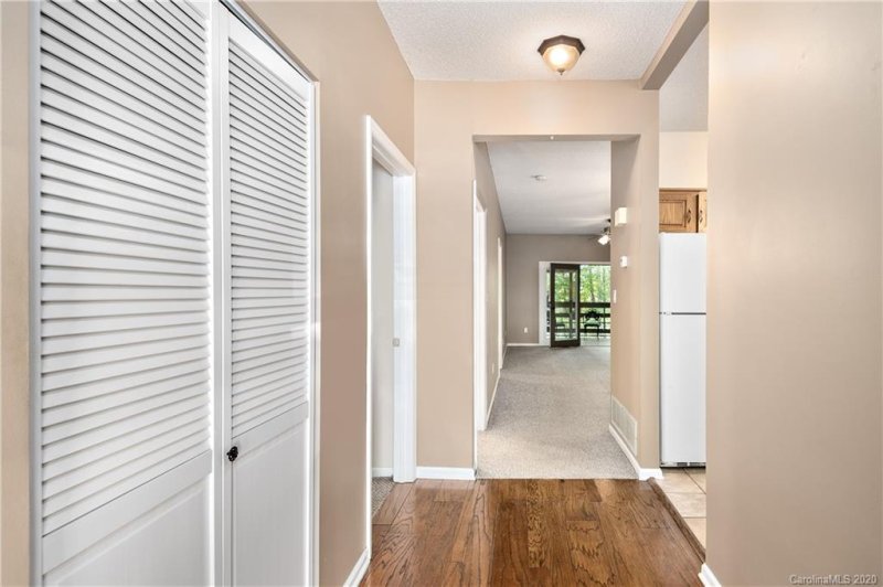 Property image 5 at 305 Piney Mountain Drive, Asheville, NC 28805