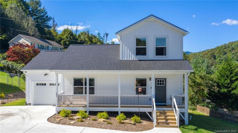 Property image 2 at 206 Linsonwood Road, Waynesville, NC 28786