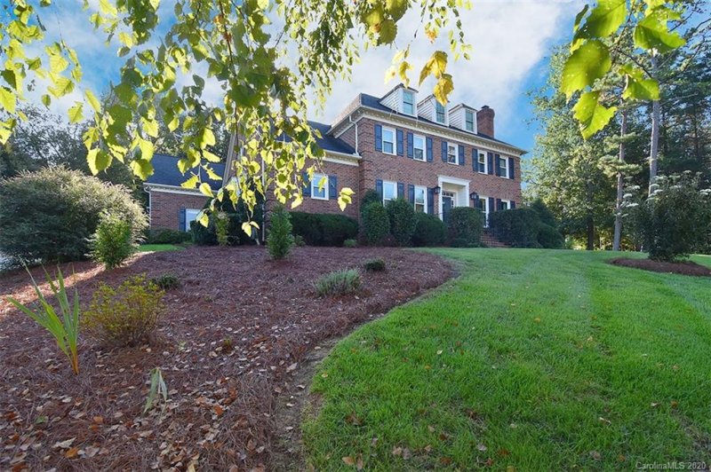 Property image 3 at 1347 Weymouth Lane, Charlotte, NC 28270