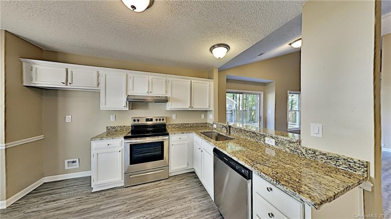 Property image 5 at 6414 Schubert Place, Charlotte, NC 28227