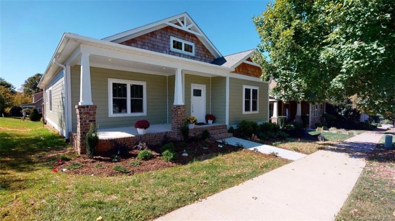 1901 4th Street Lane