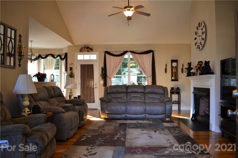 Property image 2 at 115 Henrys Glen Drive, Morganton, NC 28655