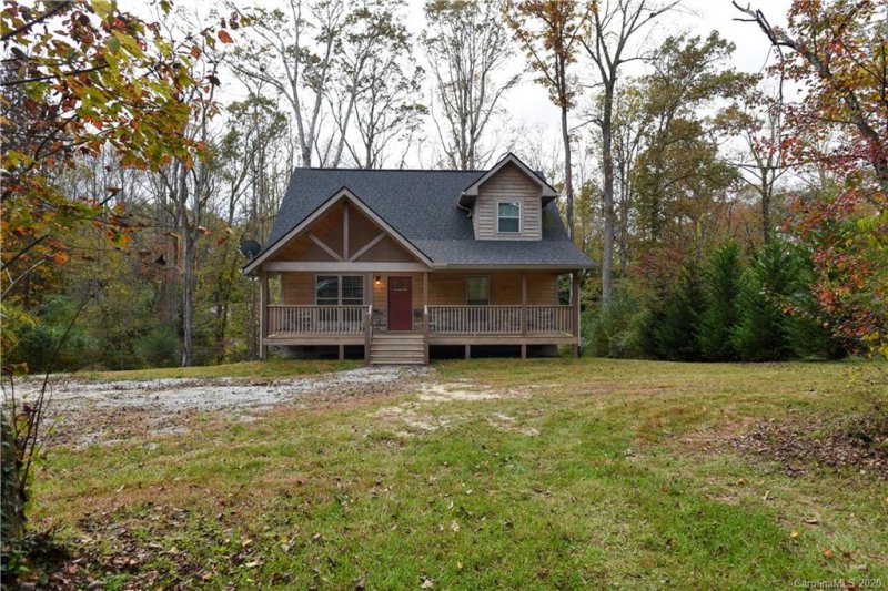 Property image 2 at 212 Sunset Drive, Hendersonville, NC 28791