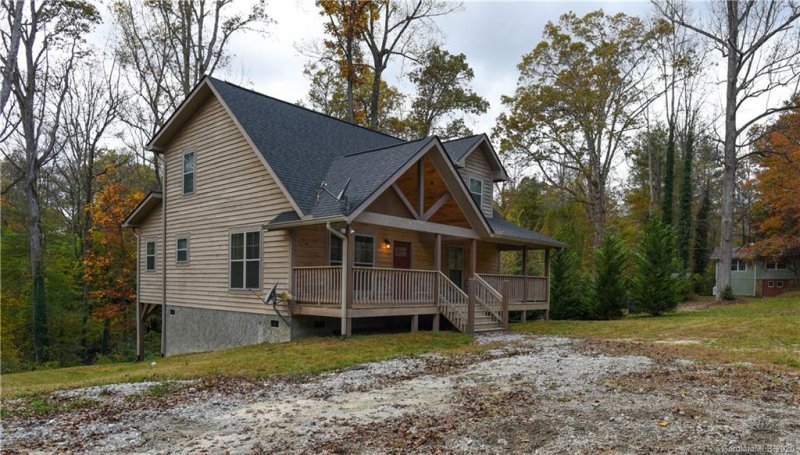 Property image 3 at 212 Sunset Drive, Hendersonville, NC 28791