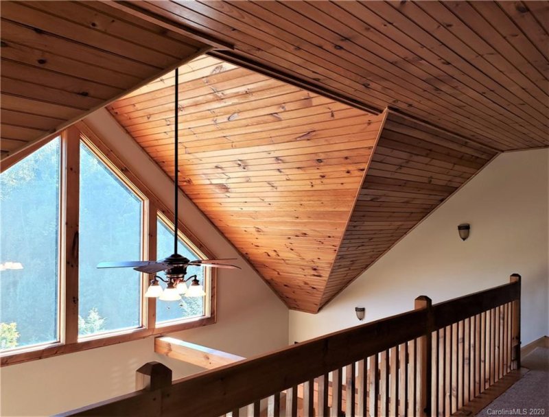 Property image 3 at 7 Constitution Avenue, Waynesville, NC 28785