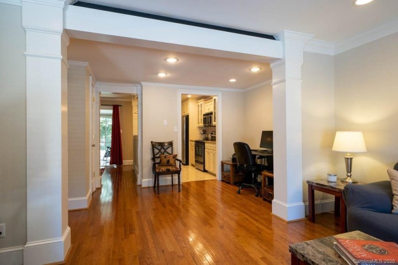 Property image 5 at 826 6th Street, Hickory, NC 28601