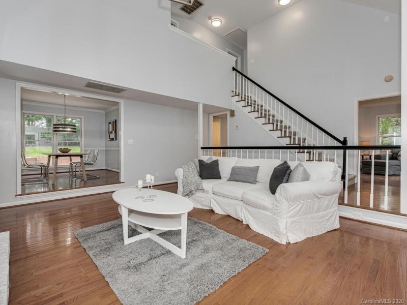 Property image 5 at 140 Whitefriars Lane, Matthews, NC 28105