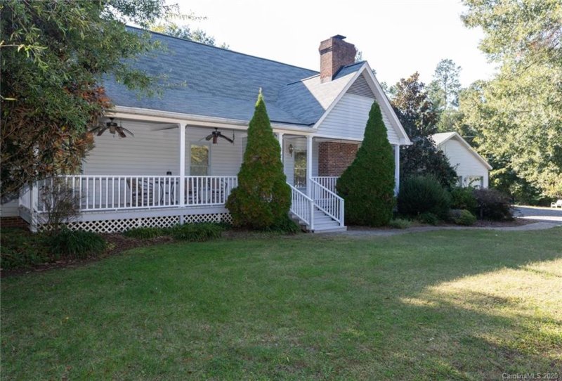 Property image 3 at 1623 Farmstead Road, Rock Hill, SC 29732