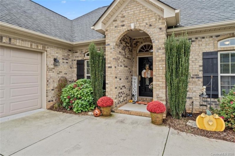 Property image 2 at 225 Lagoda Drive, Locust, NC 28097