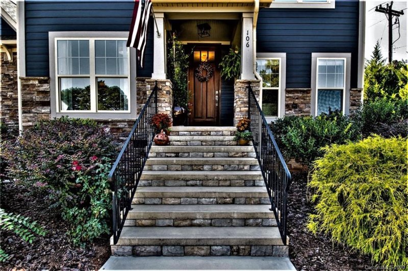 Property image 2 at 106 Lakeshore Hills Drive, Mooresville, NC 28117