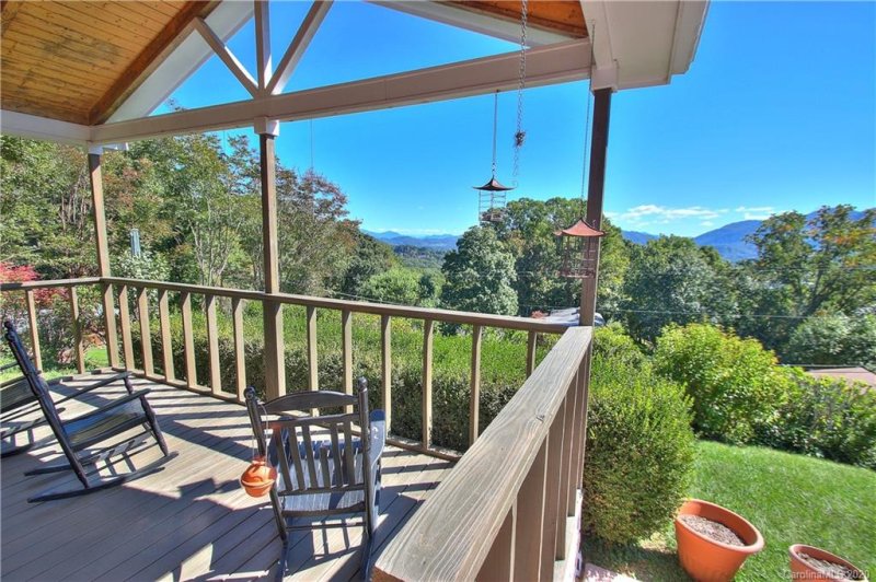 Property image 4 at 527 Little Mountain Road, Waynesville, NC 28786