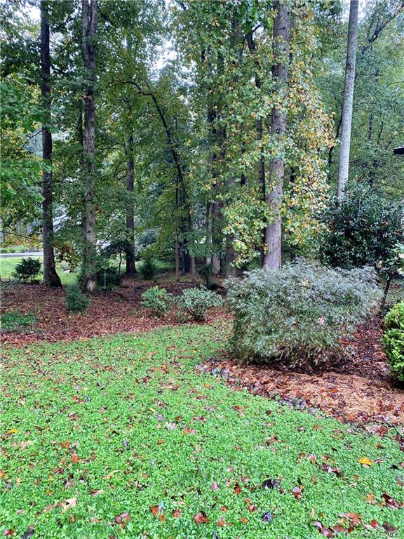 Property image 3 at 1100 Hidden Creek Court, Hickory, NC 28601