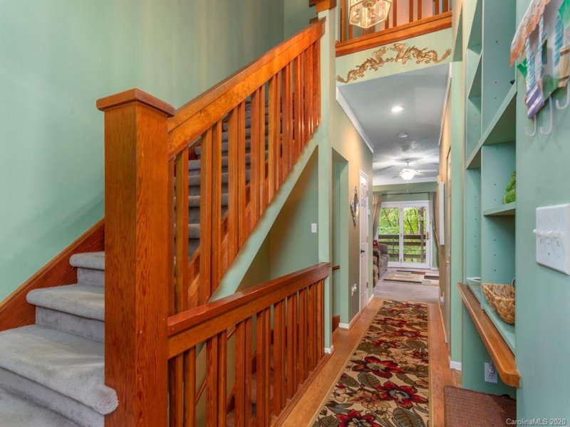 Property image 2 at 305 Piney Mountain Drive, Asheville, NC 28805