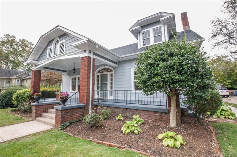 Property image 2 at 115 N Green Street, Statesville, NC 28677