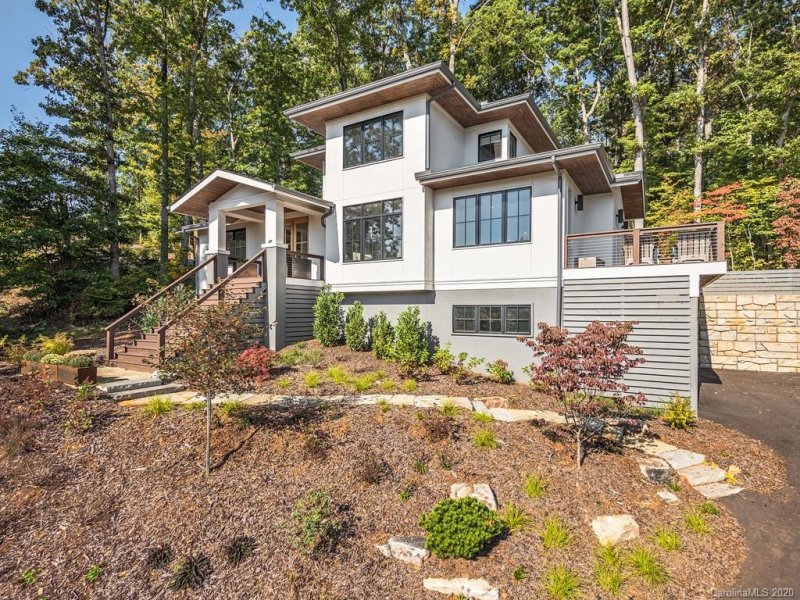 Property image 2 at 12 Faulkner Avenue, Asheville, NC 28805