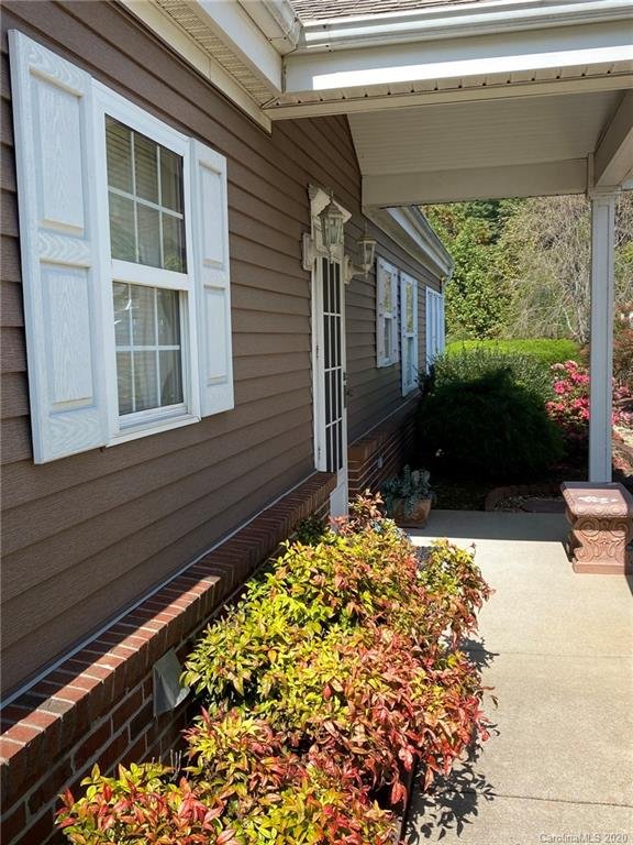 Property image 2 at 11b Heather Way, Candler, NC 28715