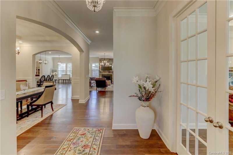 Property image 4 at 16523 Bastille Drive, Charlotte, NC 28278