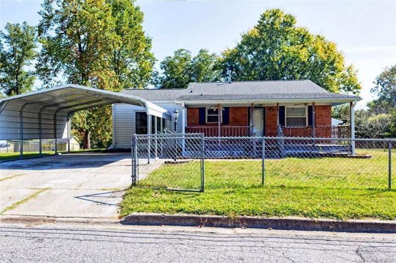 Property image 3 at 2800 Gail Avenue, Gastonia, NC 28052