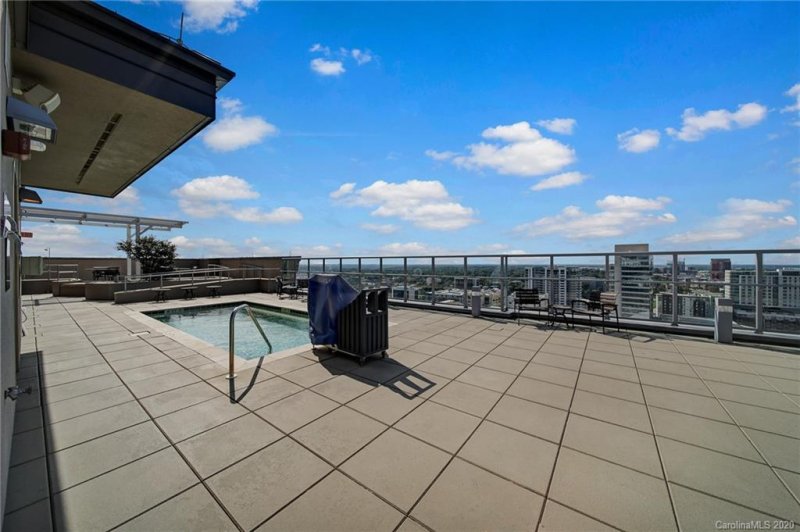 Property image 3 at 222 Caldwell Street, Charlotte, NC 28202