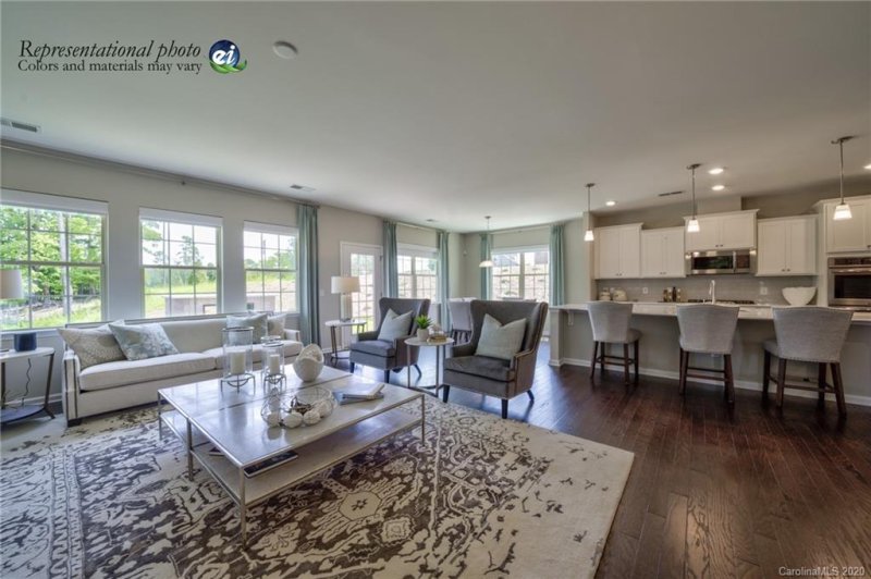 14333 Hugh Dixon Way