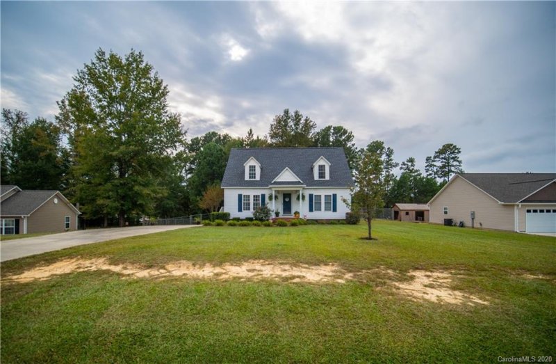 Property image 2 at 5122 Sedgefield Drive, Lancaster, SC 29720
