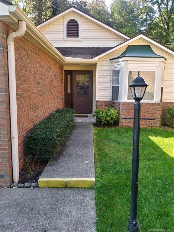Property image 2 at 116 Exeter Court, Hendersonville, NC 28791