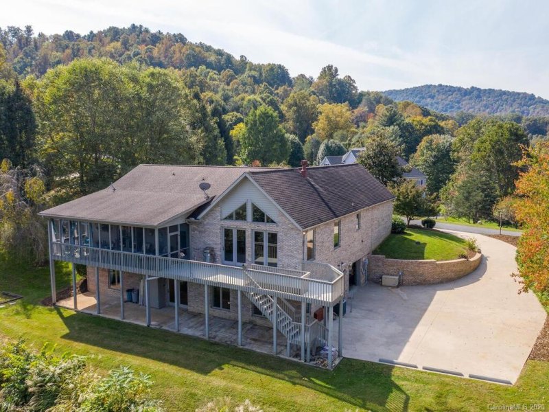 Property image 2 at 125 Horseshoe Trail, Barnardsville, NC 28709