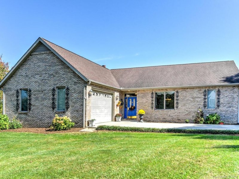 Property image 4 at 125 Horseshoe Trail, Barnardsville, NC 28709