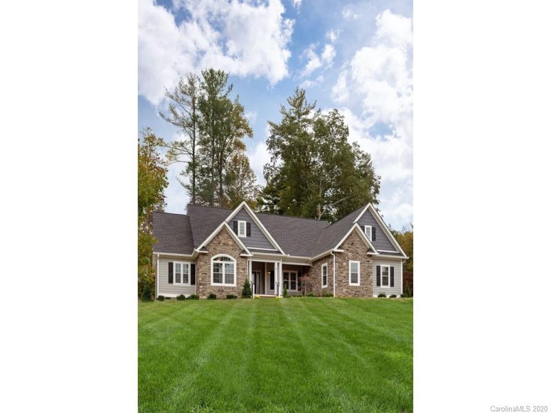 Property image 3 at 31 Blue Moon Lane, Hendersonville, NC 28739