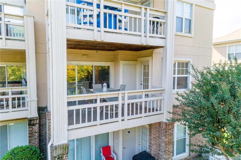 Property image 2 at 108 Pier 33 Drive, Mooresville, NC 28117