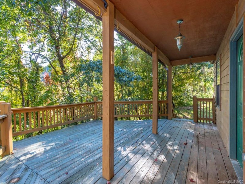 Property image 2 at 131 Brown Bear Way, Waynesville, NC 28786