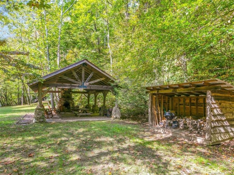 Property image 3 at 99999 Sunnyside Drive, Marshall, NC 28753