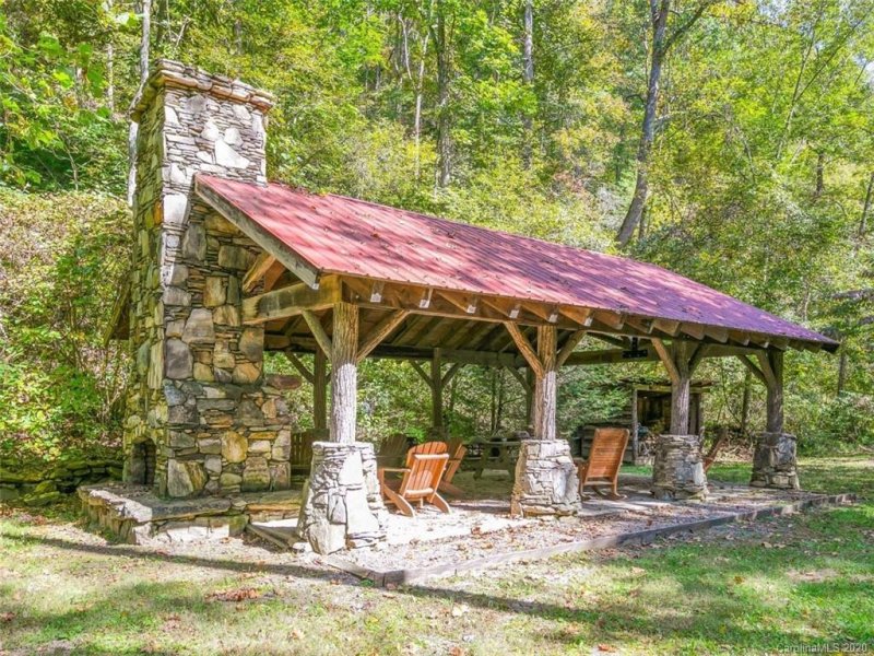 Property image 4 at 99999 Sunnyside Drive, Marshall, NC 28753