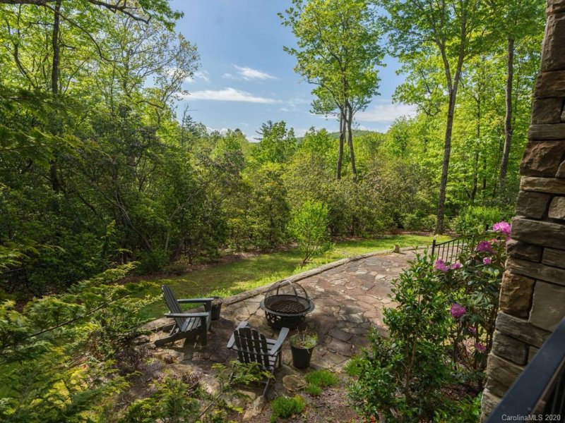 Property image 5 at 1001 Spanish Oak Drive, Cedar Mountain, NC 28718